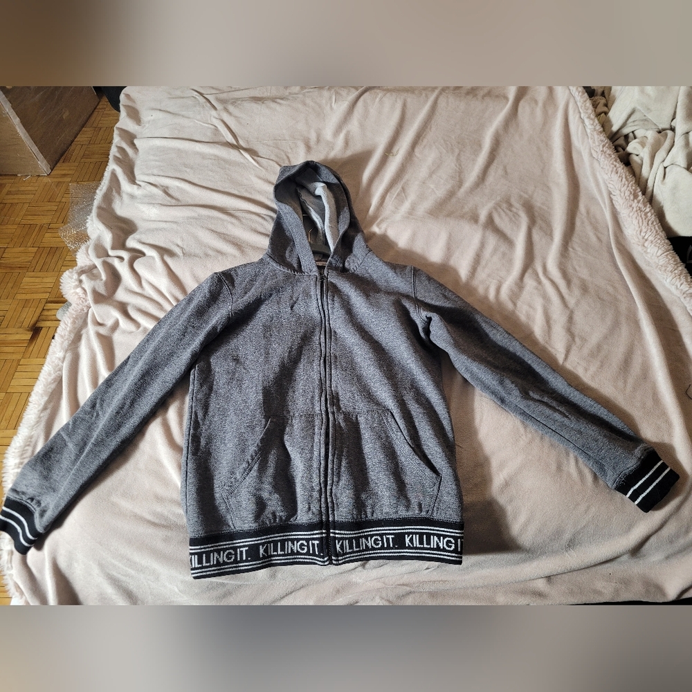 Bluenotes Gray Zip Up Sweater with Hood and Ribbed Accents